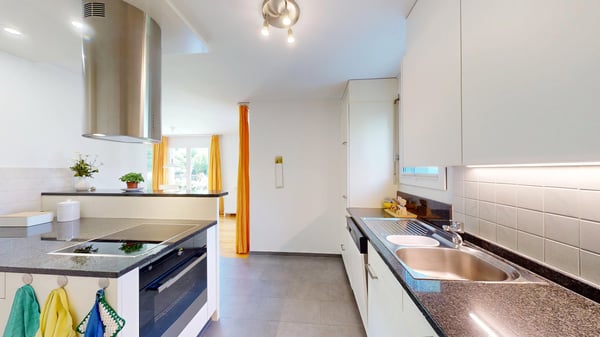 Charmante 3½-Zimmer Wohnung mit traumhafter Gartenanlage 6