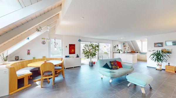 Familienfreundliche 5½-Zimmer Dachmaisonette Wohnung an bester Lage 5
