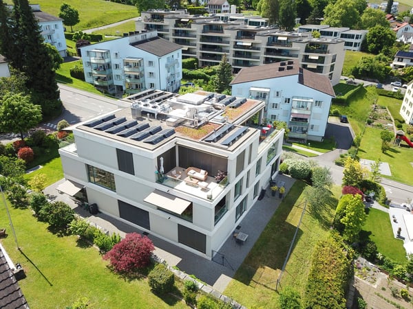 Stilvolle 4½-Zimmer Gartenwohnung mit teils Seesicht in Wädenswil 2