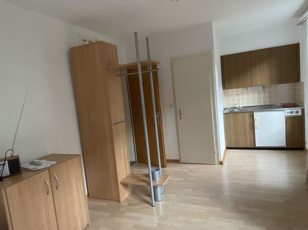 Möbliertes 1-Zimmer-Apartment im Altbau – Winterthur Wülflingen 2