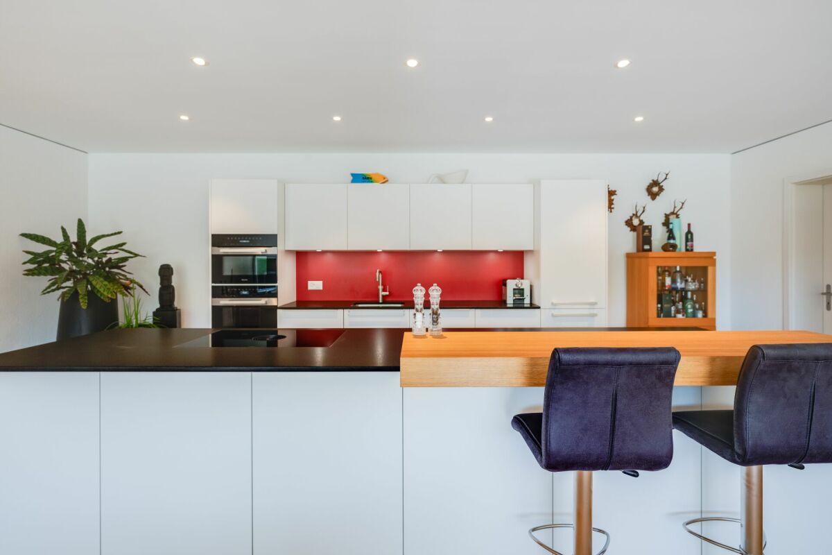 Vivre avec une vue - appartement terrasse exclusif à Utzigen