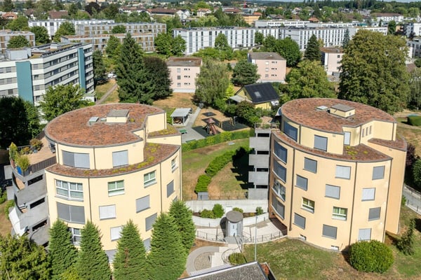 Stilvolles Wohnen mit Weitsicht - Exklusive 4.5 Zimmer Eigentumswohnung in Zollikofen