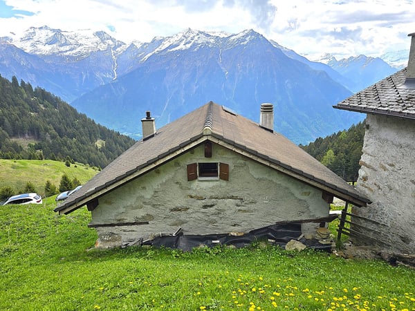 schönes Berghaus inmitten der Natur mit herrlichem Panoramablick 4