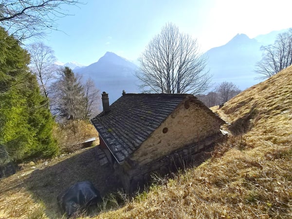 schönes Berghaus inmitten der Natur mit schöner Panoramablick 23