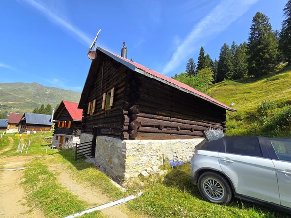 schönes Berghaus inmitten der Natur mit Grundstück und herrlicher Aussicht 3