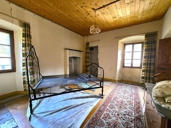 Charmantes historisches Haus mit grossem Grundstück 8