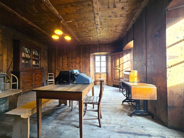 Charmantes historisches Haus mit grossem Grundstück 10