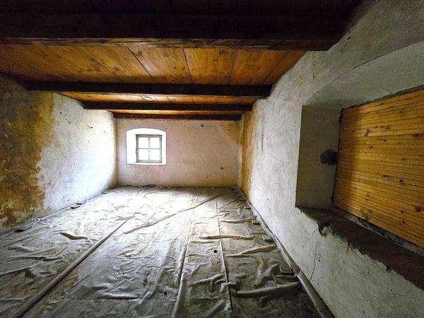 Charmantes historisches Haus mit grossem Grundstück 13