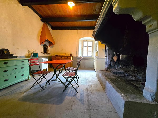 Charmantes historisches Haus mit grossem Grundstück 17