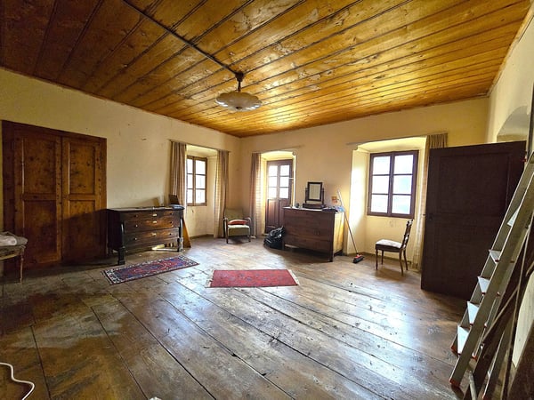 Charmantes historisches Haus mit grossem Grundstück 7