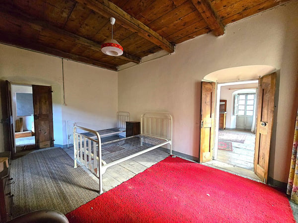 Charmantes historisches Haus mit grossem Grundstück 11