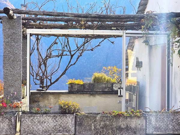 Charmantes rustikales Haus mit herrlicher Aussicht, Terrasse & Garage 6