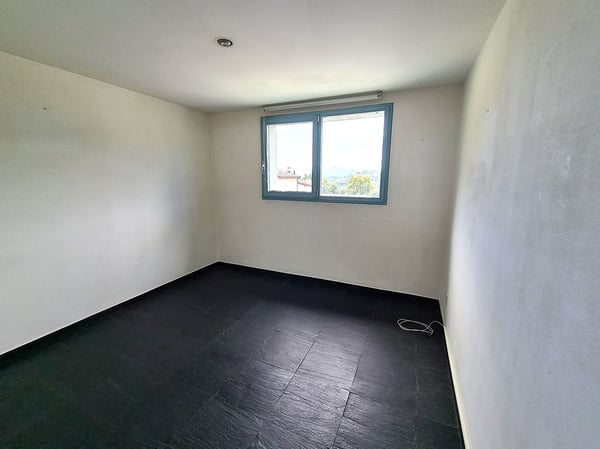 Casa a schiera con terrazza e garage  in un posto tranquillo e soleggiato 15