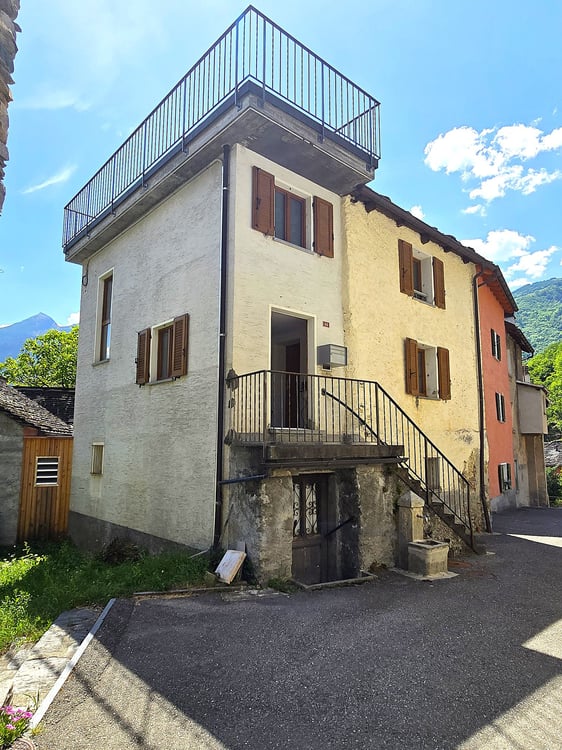 schönes Haus mit Dachterrasse an einem sonnigen und ruhigen Ort 3