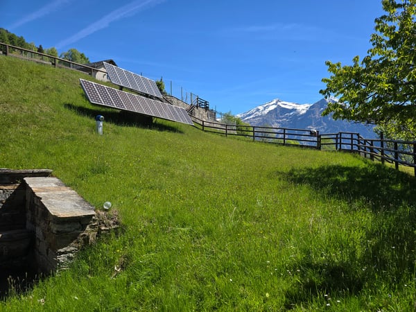 schönes Berghaus mit grossem Land und herrlichem Panoramablick 32