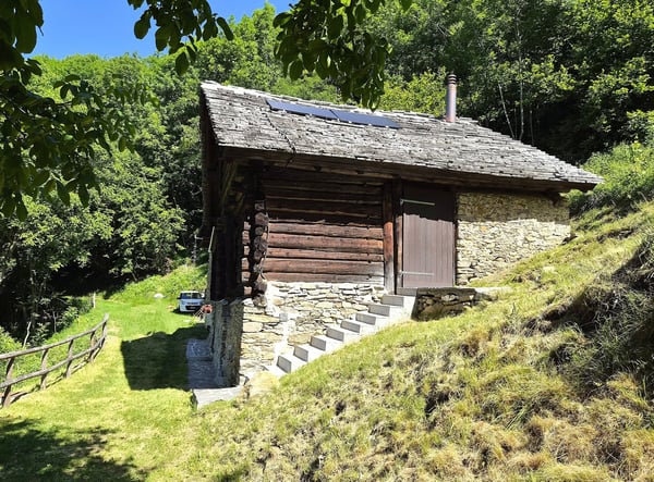 Renoviertes Rustico inmitten der Natur mit Grundstück und schöner Aussicht 2
