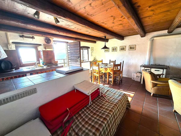 Schönes Bauernhaus inmitten der Natur mit Grundstück 9