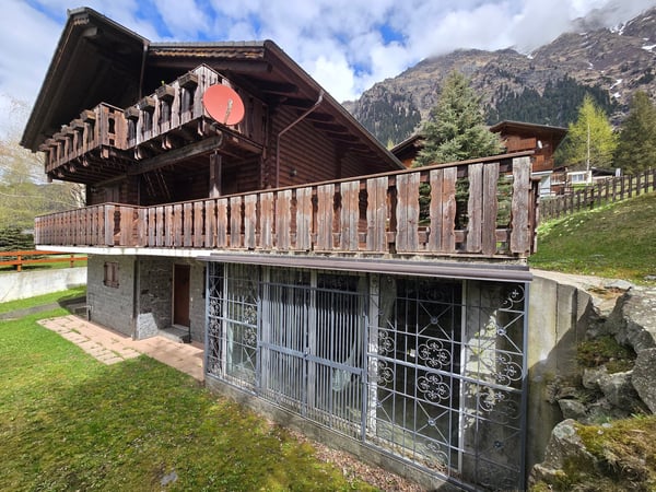 Schönes Doppelchalet mit Grundstück in der Nähe von San Bernardino 6
