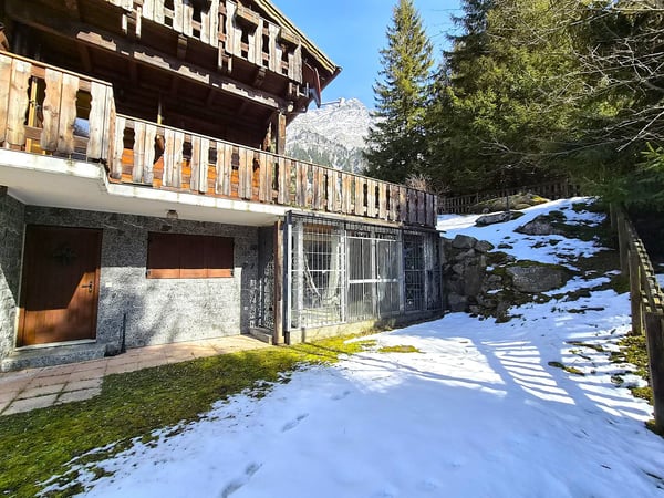 Schönes Doppelchalet mit Grundstück in der Nähe von San Bernardino 44