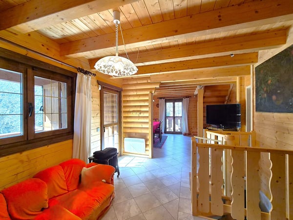 Schönes Doppelchalet mit Grundstück in der Nähe von San Bernardino 12