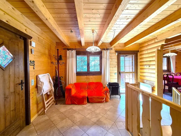 Schönes Doppelchalet mit Grundstück in der Nähe von San Bernardino 11