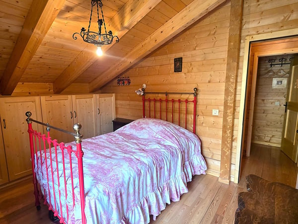 Schönes Doppelchalet mit Grundstück in der Nähe von San Bernardino 22