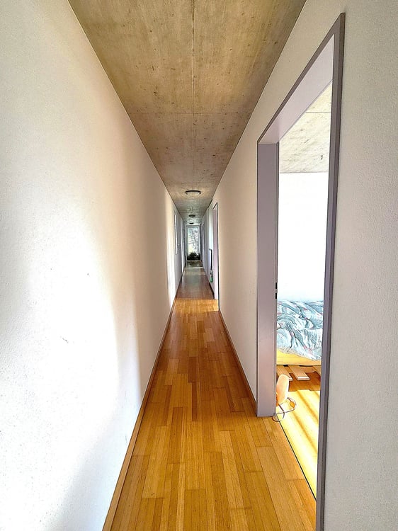 NUOVO PREZZO! anche RENT TO BUY. Moderna villa bifamiliare con ampio giardino, 23