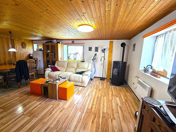schönes Doppelchalet mit Garten und herrlicher Aussicht 18