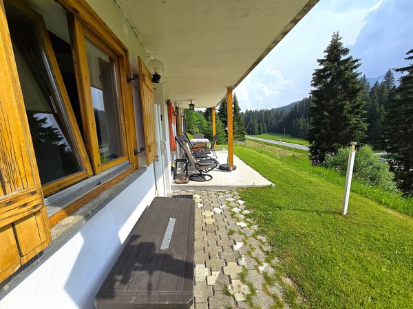 schönes Doppelchalet mit Garten und herrlicher Aussicht 32