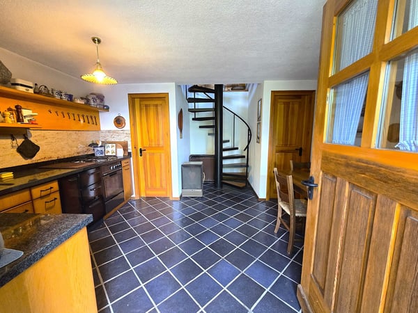 Schönes Chalet inmitten der Natur mit Grundstück und herrlicher Aussicht 11