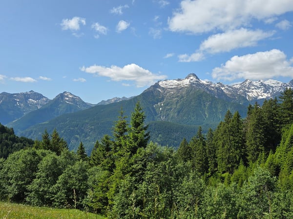 Schönes Chalet inmitten der Natur mit Grundstück und herrlicher Aussicht 32