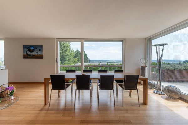 Hoch über Grenchen: Wohnglück mit Panorama & Terrasse 3