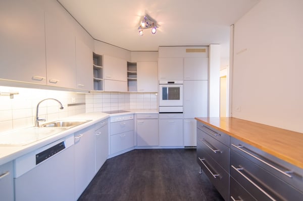 Zentral und ruhig: Helle 3.5-Zimmer-Duplex-Wohnung mit Wintergarten und Balkon 5