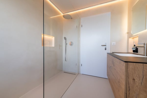 Attikawohnung mit traumhafter Terrasse, Lift und Jurablick 11