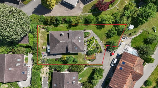 Viel Raum für Ihre Wohnideen - Freistehendes Einfamilienhaus mit Weitblick