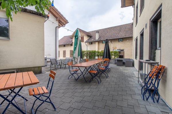 Wo Wohnen auf Gewerbe trifft - Vielseitige Liegenschaft mit Restaurant & Lagergebäude 9