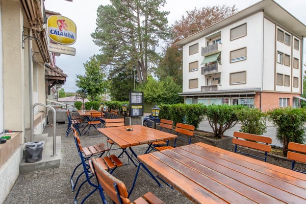 Wo Wohnen auf Gewerbe trifft - Vielseitige Liegenschaft mit Restaurant & Lagergebäude 12