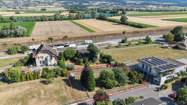 878 m² Bauland für Ihre Wohnideen in Leuzigen 2