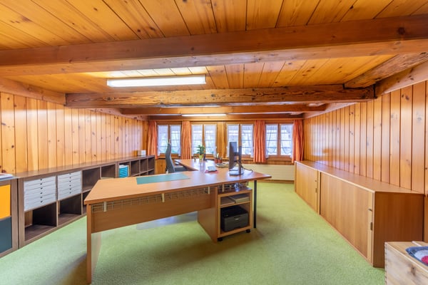 Tradition trifft Raum für Neues: Charaktervolles 5.5-Zimmer Bauernhaus 9