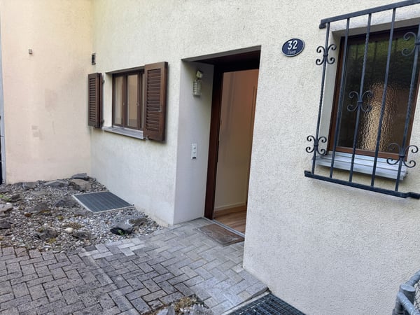 5.5-Zimmer-Reiheneckhaus mit Garten in Adligenswil mieten 3