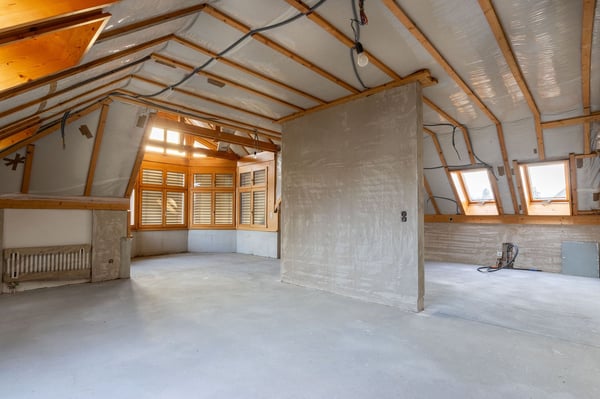 Historisches Mehrfamilienhaus mit 3 Wohnungen und Pool in Frick 13