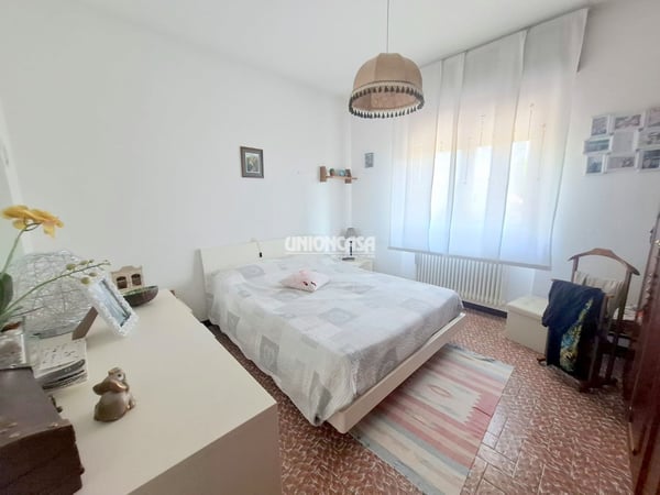 Villetta Bifamiliare in Vendita a Valmorea – Ampi Spazi e Giardino Privato 18