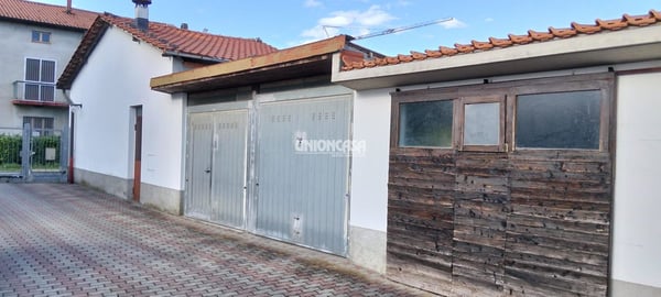Villetta Bifamiliare in Vendita a Valmorea – Ampi Spazi e Giardino Privato 27