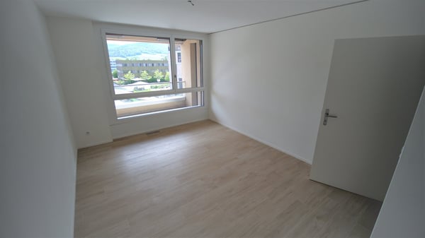 Appartement 2.5 pièces lumineux 3