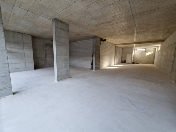 Local commercial idéal à Delémont – 185 m², accessible PMR, disponible immédiatement 4
