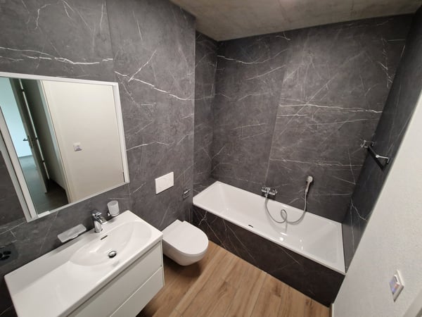 Magnifique 3.5 pièces neuf avec loggia à Delémont 7