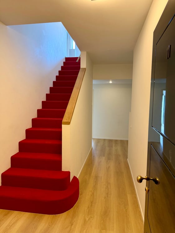Elegante duplex di 5.5 locali con giardino a Lugano 10