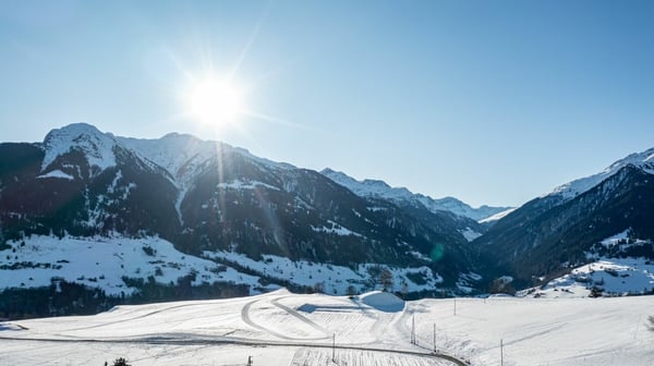 Bauland in der Dorfkernzone 8
