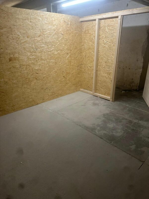 Surfaces de stockage de 15 à 25 m2 en plein centre-ville de Delémont