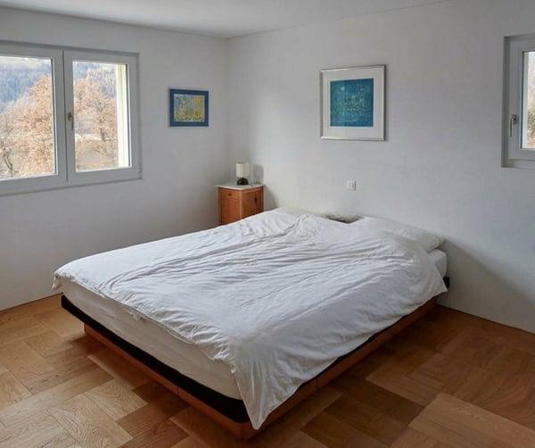 Moderne 4.5-Zimmer-Wohnung mit Bergblick in Rodels 8